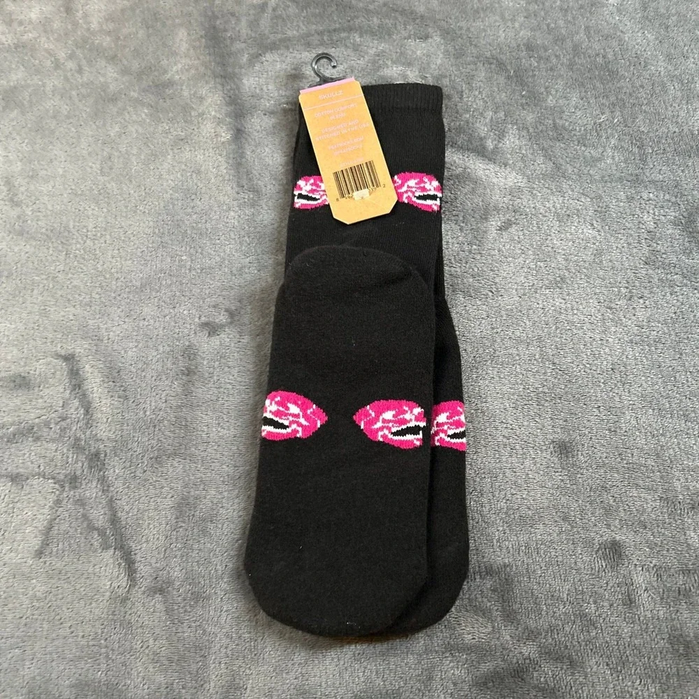 Aly Raisman Feat Skulls Socks Black Pink Novelty Crew Womens 7-10 USA Made